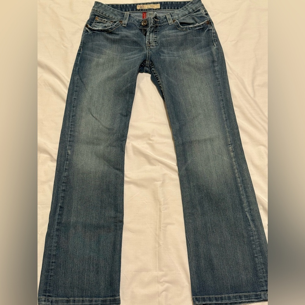 BKE Women’s Bootcut Jeans in Blue